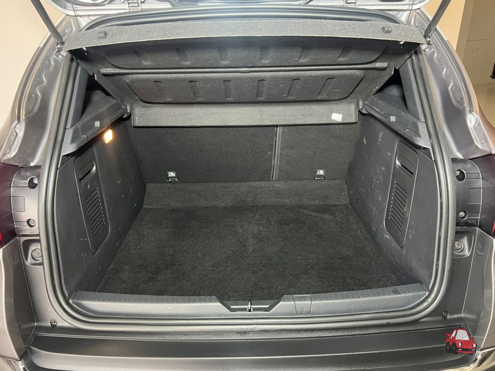RENAULT CAPTUR — foto 9
